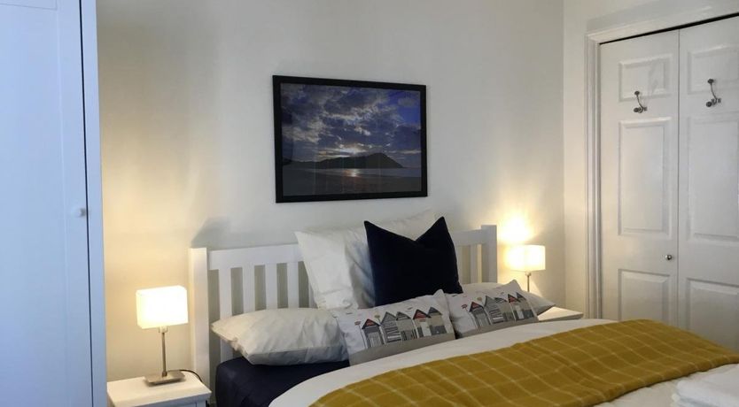 Photo of 2 Bed in Minehead