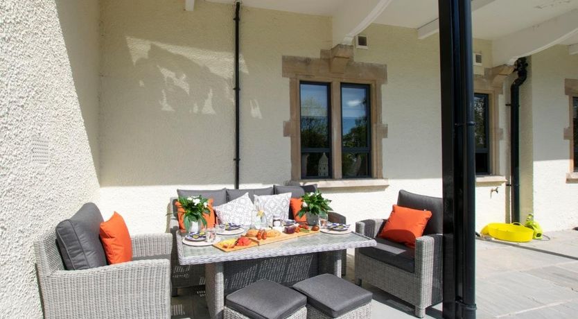 Photo of 2 Bed in Windermere