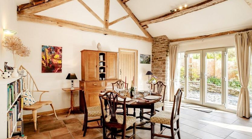 Photo of 2 Bed in Beguildy