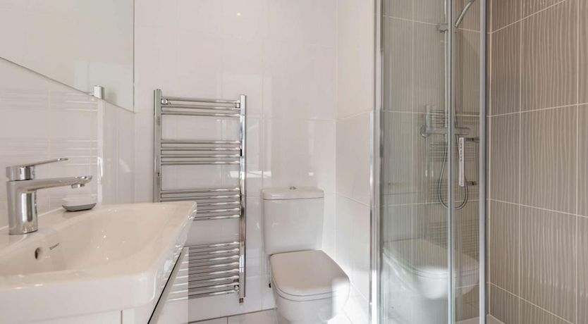 Photo of 3 Bed in Northam