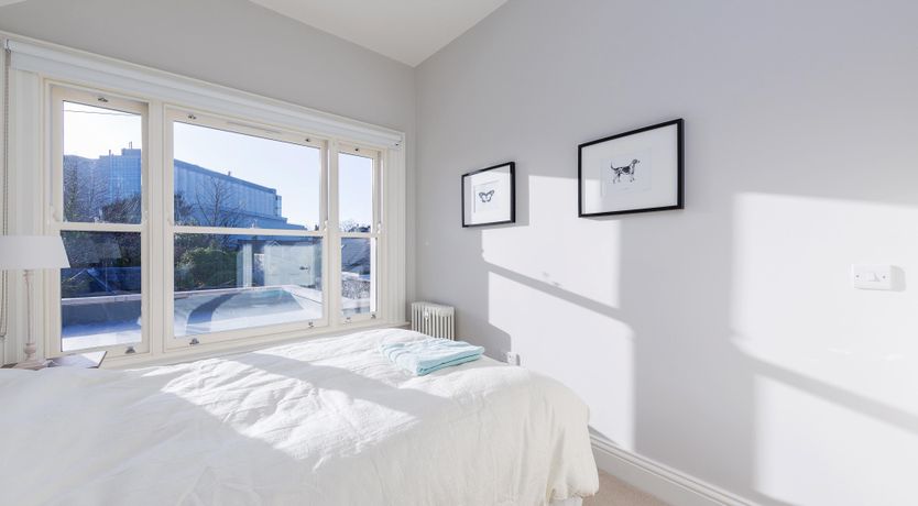 Photo of Lavish Dublin Residence