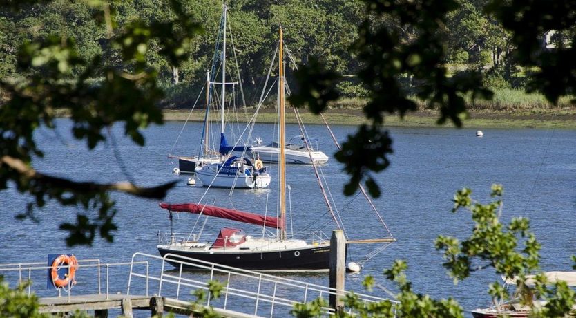 Photo of 2 Bed in Beaulieu