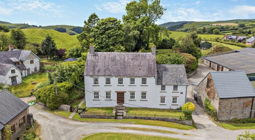 Photo of House in Mid Wales