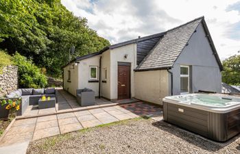 4 Bed in Bala Holiday Cottage