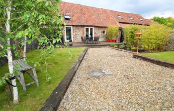 Far Barn Holiday Cottage