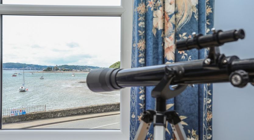 Photo of Gadlys House - Waters Edge