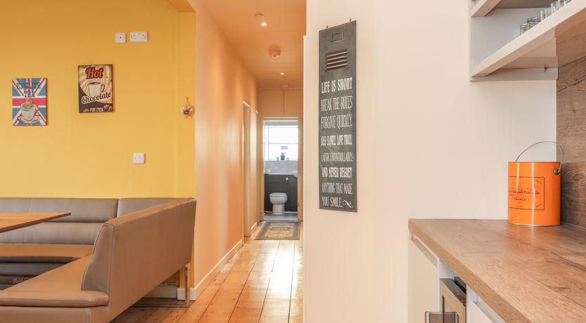 Photo of Gadlys House - Waters Edge