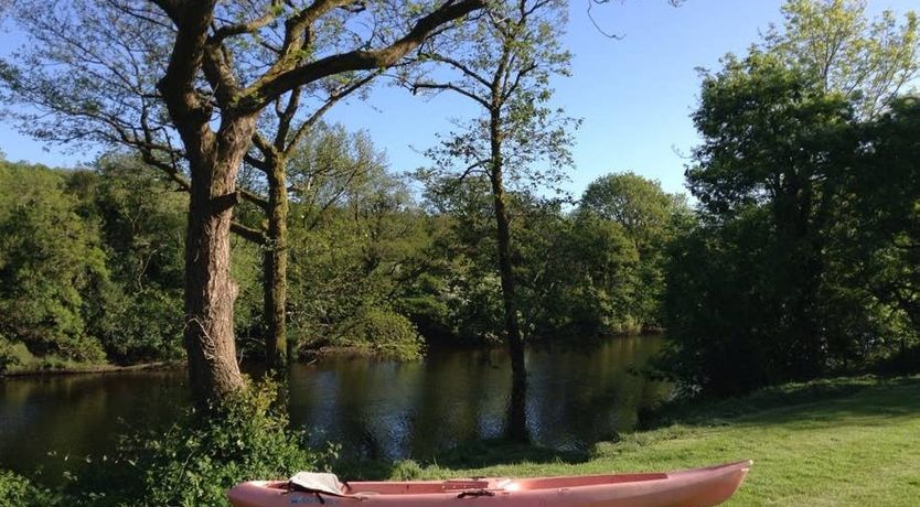 Photo of Luxury River Lodge