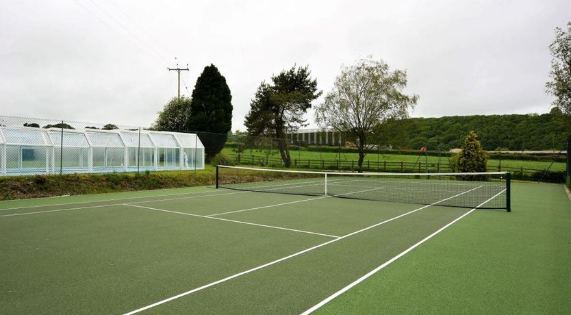 Photo of 2 Bed in Mydroilyn