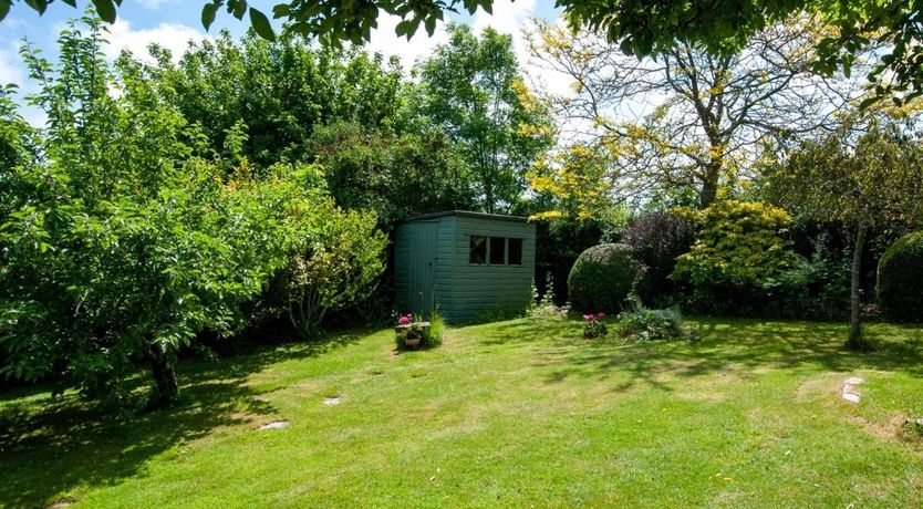 Photo of 2 Bed in Corfe Castle