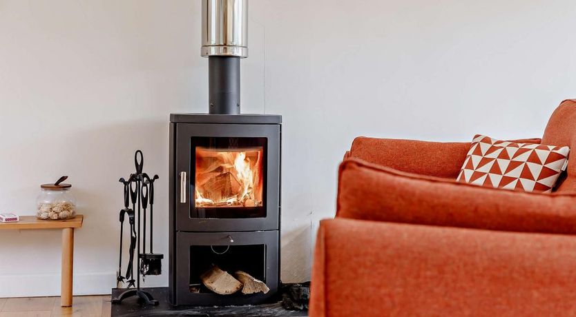 Photo of 2 Bed in Whitnage