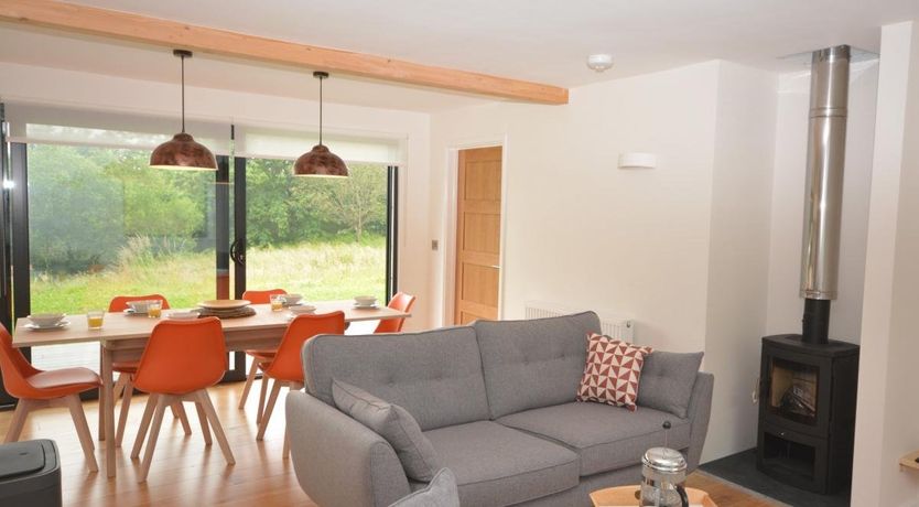 Photo of 3 Bed in Whitnage