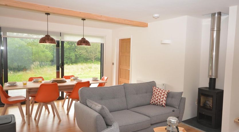 Photo of 3 Bed in Tiverton