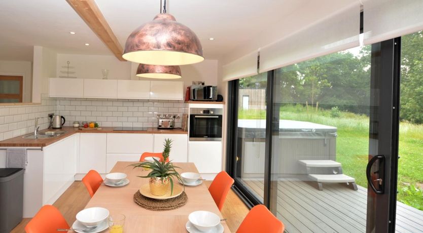 Photo of 3 Bed in Tiverton