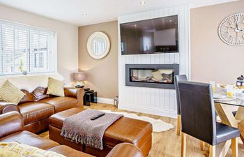 2 Bed in Mydroilyn Holiday Cottage