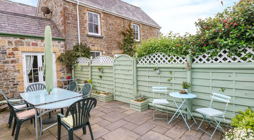 Photo of Castle School House