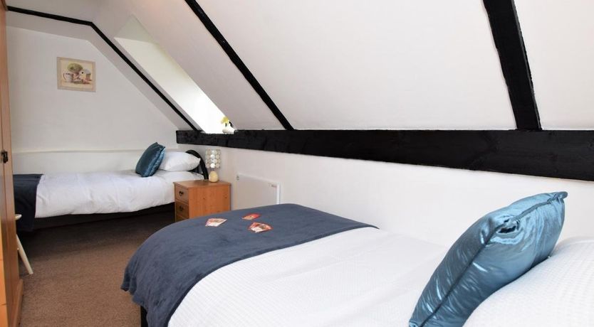 Photo of 2 Bed in Kilve