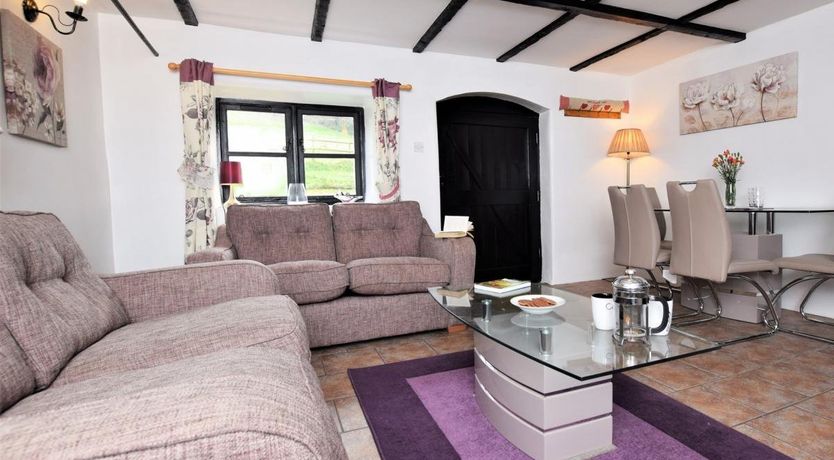 Photo of 2 Bed in Kilve