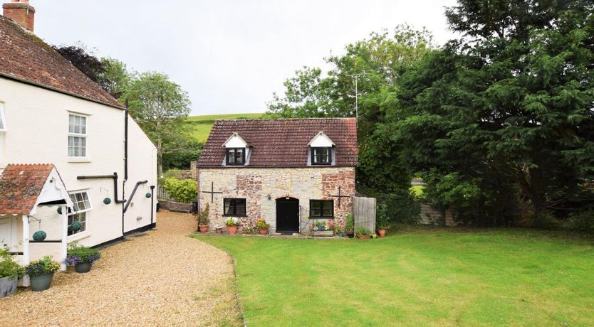 Photo of 2 Bed in Kilve