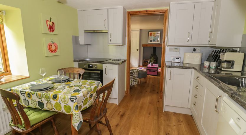 Photo of Cottage on the Common