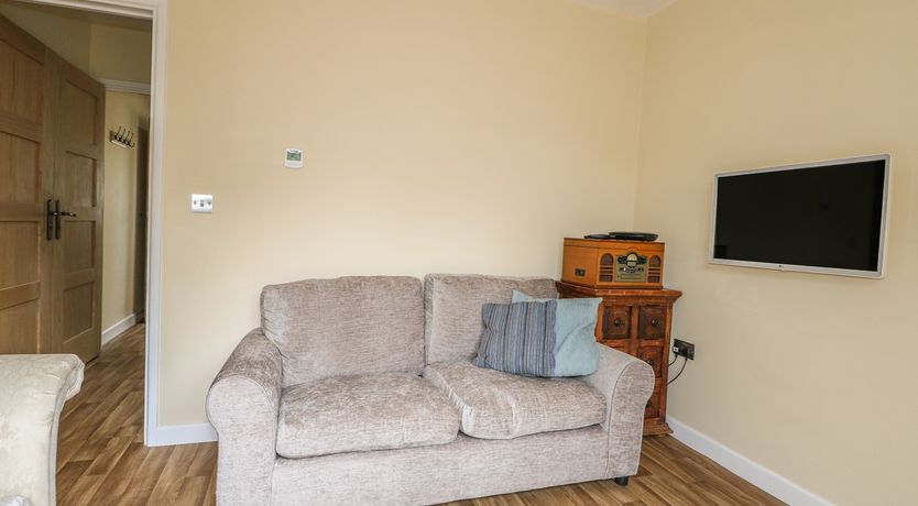 Photo of Beau Annexe