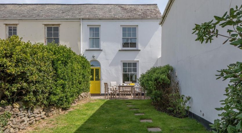 Photo of 4 Bed in Instow