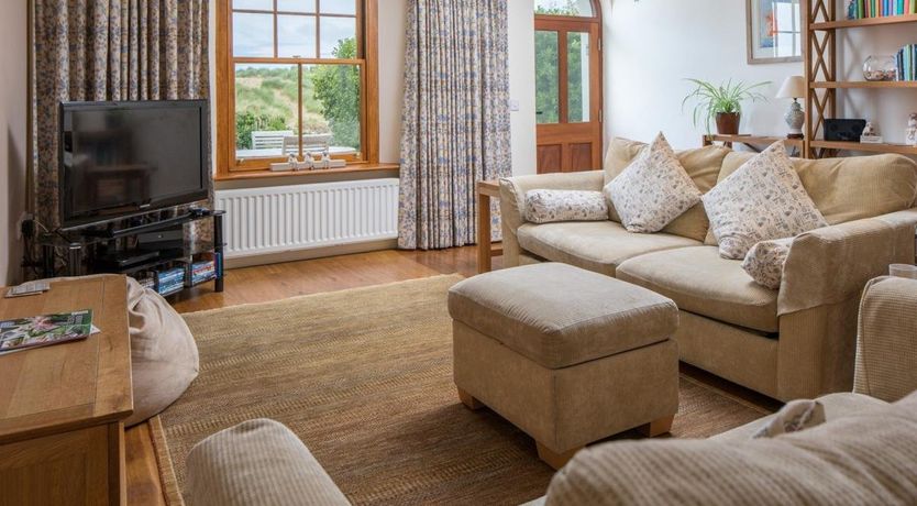 Photo of 4 Bed in Instow