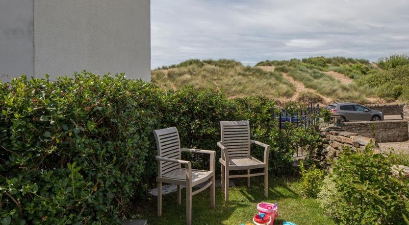 Photo of 4 Bed in Instow