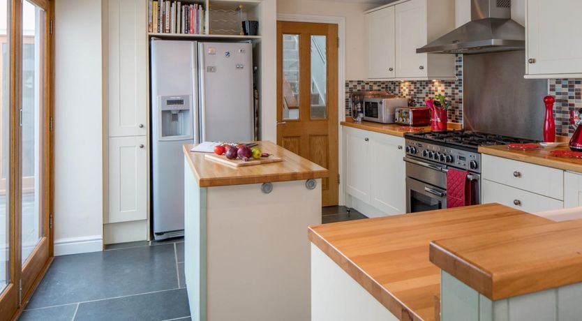 Photo of 4 Bed in Bideford