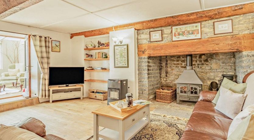 Photo of 2 Bed in Edington