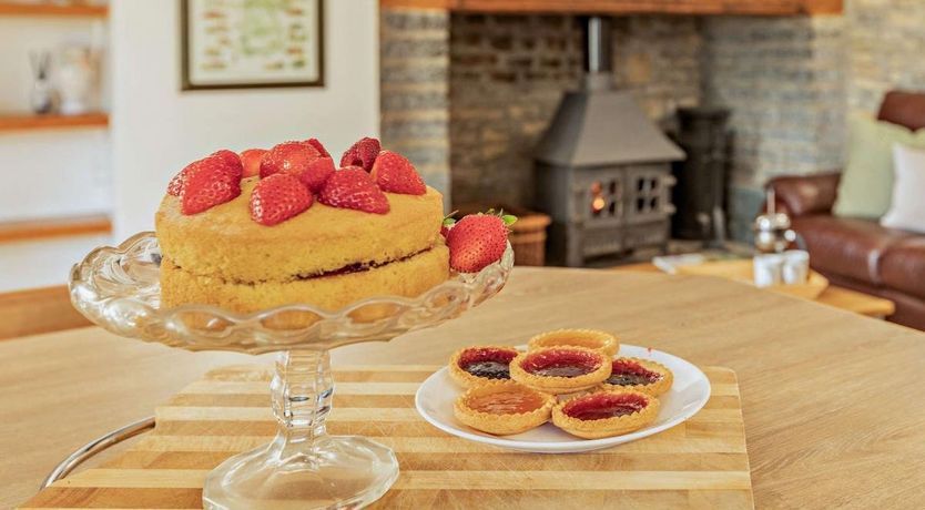 Photo of 2 Bed in Edington