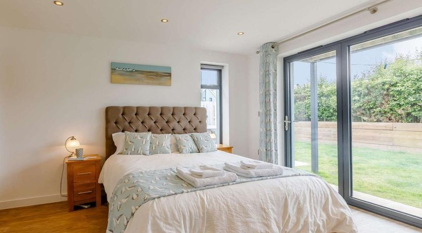 Photo of 3 Bed in Northam