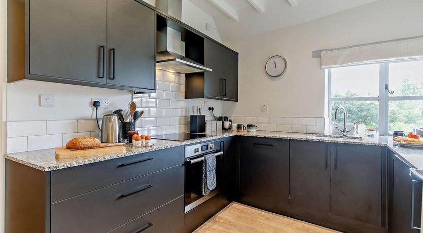 Photo of 3 Bed in Ilfracombe