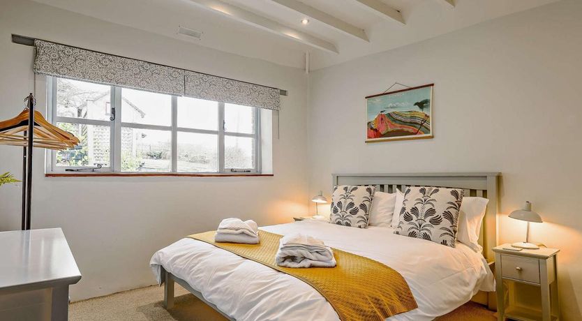 Photo of 3 Bed in Ilfracombe