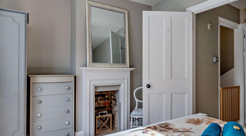 Photo of 2 Bed in Appledore