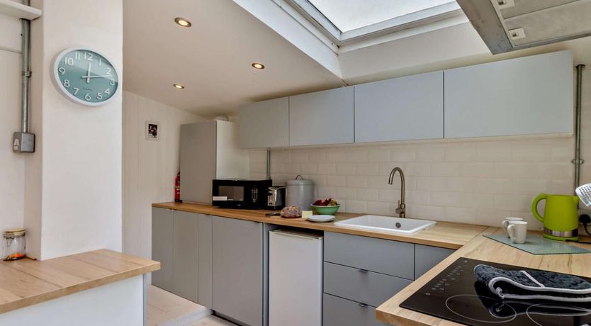 Photo of 2 Bed in Appledore