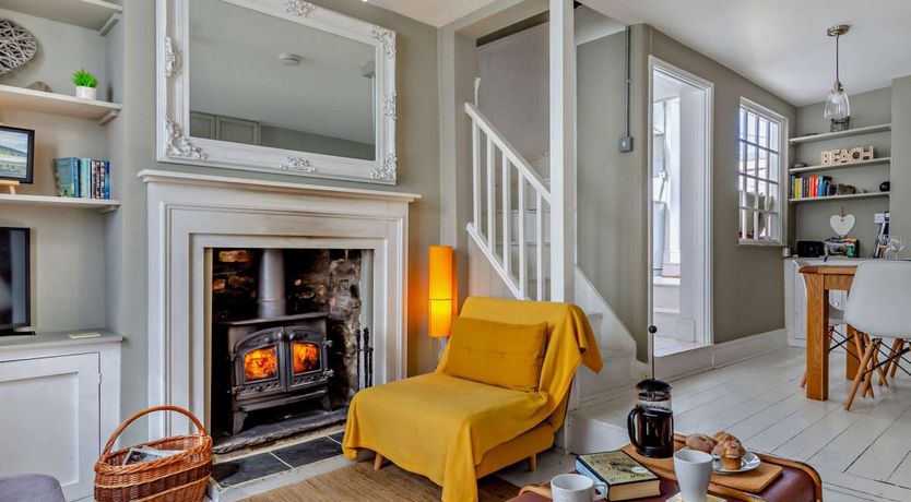 Photo of 2 Bed in Appledore