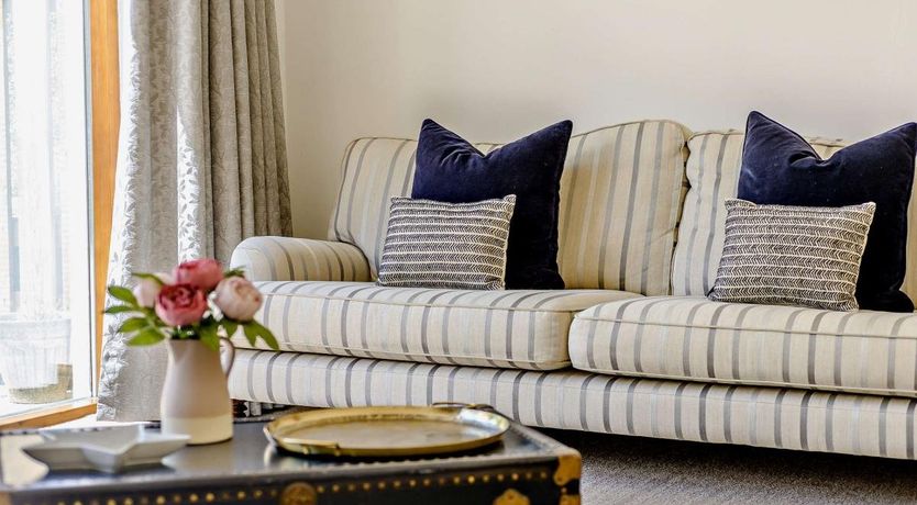 Photo of 6 Bed in Buckland Brewer