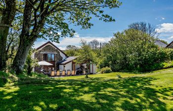 in Buckland Brewer (75553) Holiday Cottage
