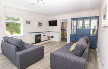 Mardan Holiday Cottage