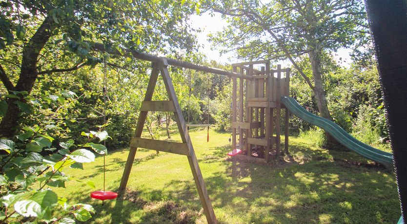 Photo of Sunbury Barn