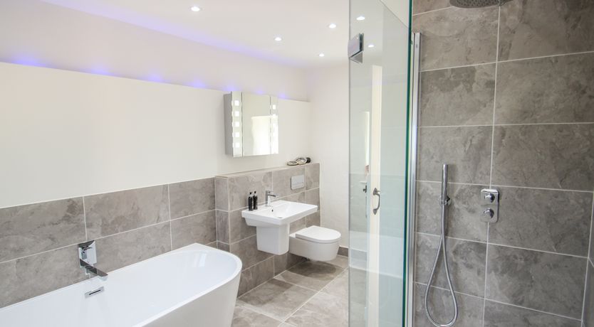 Photo of Sunbury Barn