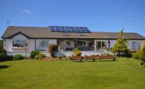Photo of 6 Bed in Bideford