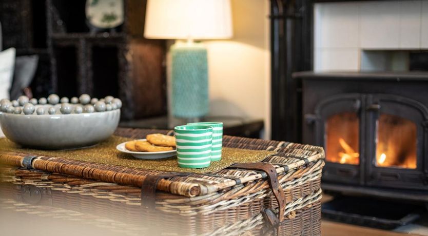 Photo of 6 Bed in Buckland Brewer