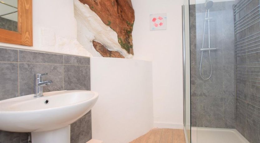 Photo of 2 Bed in Brixham