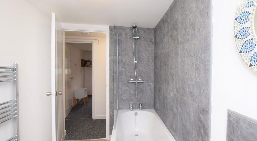 Photo of 2 Bed in Brixham