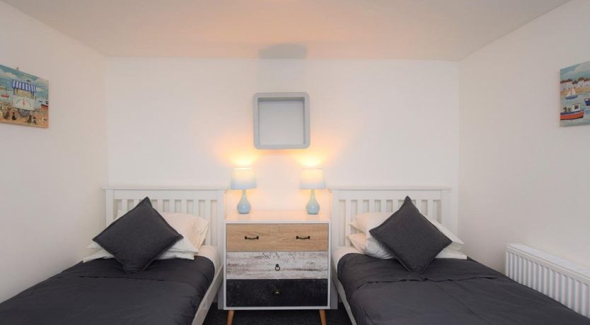 Photo of 2 Bed in Brixham