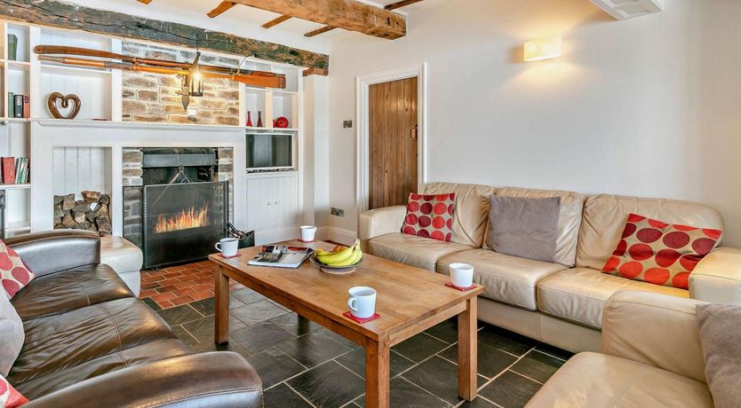 Photo of 6 Bed in Fowey