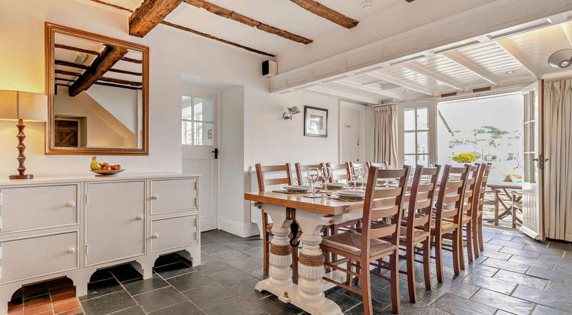 Photo of 6 Bed in Polruan