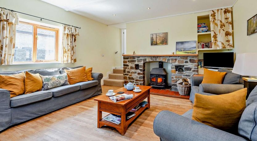 Photo of 2 Bed in Gwernogle